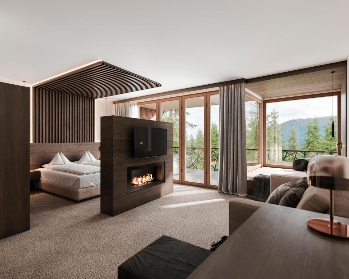 Bonfanti Design Hotel Chienes Extérieur photo
