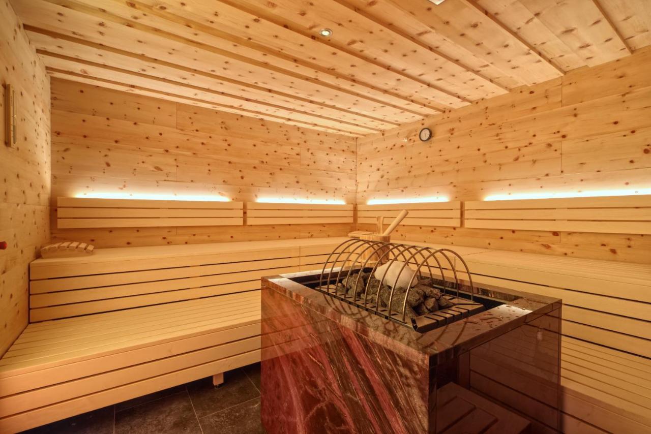 Bonfanti Design Hotel Chienes Extérieur photo